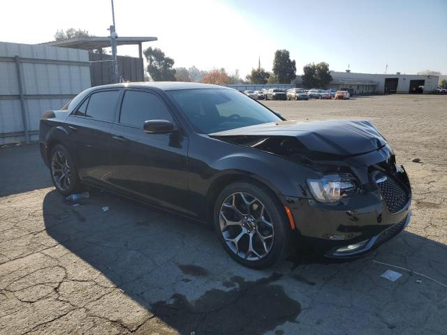 Photo 4 from auction – 2015 CHRYSLER 300 S with VIN 2C3CCABG0FH903973