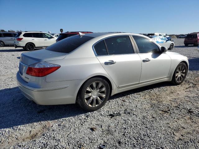 Photo 3 from auction – 2011 HYUNDAI GENESIS 3. with VIN KMHGC4DE1BU131822