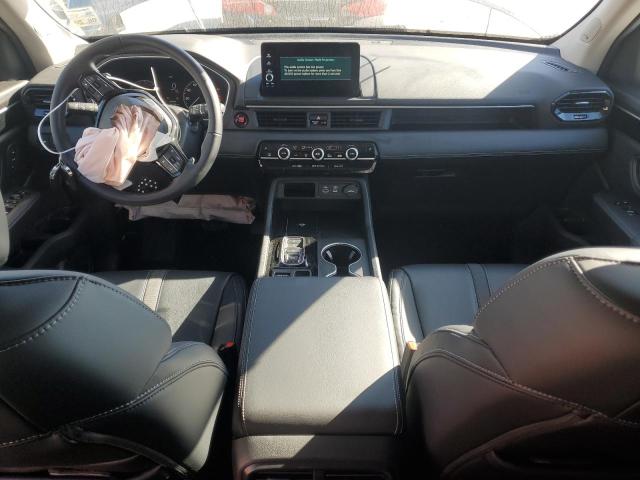 Photo 8 from auction – 2025 HONDA PILOT TOUR with VIN 5FNYG2H76SB008958