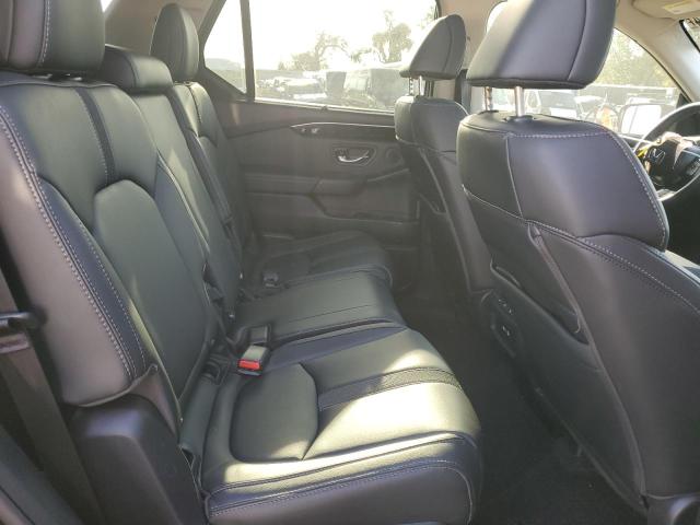 Photo 11 from auction – 2023 HONDA PILOT TOUR with VIN 5FNYG2H77PB006594