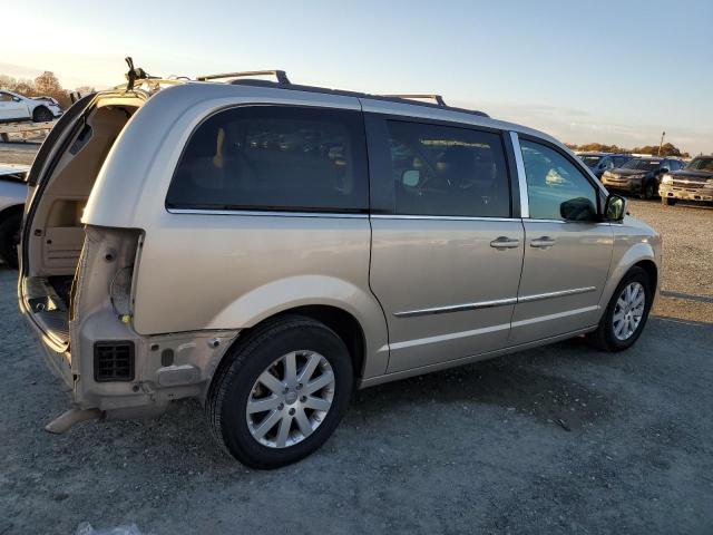 Photo 3 from auction – 2015 CHRYSLER TOWN & COU with VIN 2C4RC1BG6FR644292