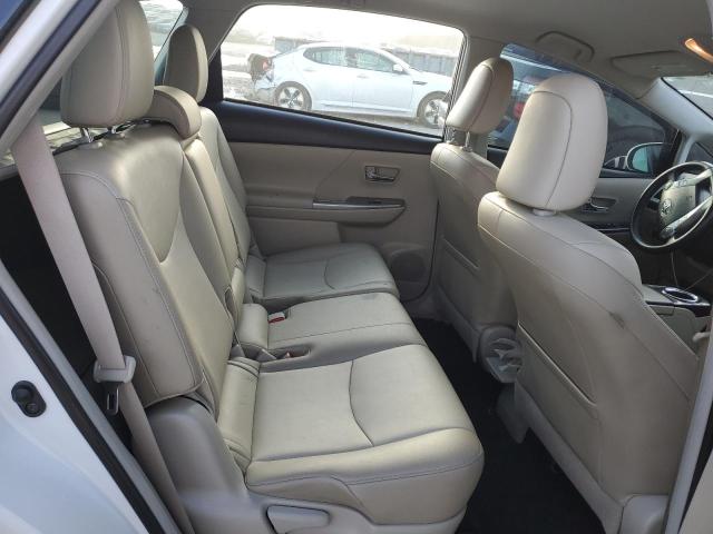 Photo 10 from auction – 2016 TOYOTA PRIUS V with VIN JTDZN3EU5GJ044067