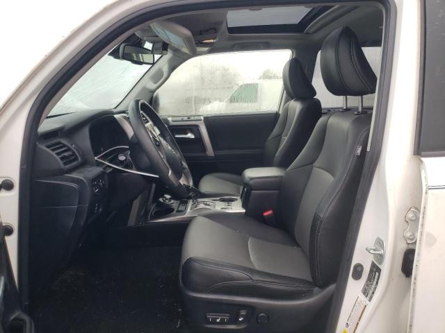 Photo 7 from auction – 2020 TOYOTA 4RUNNER SR with VIN JTEBU5JRXL5754825