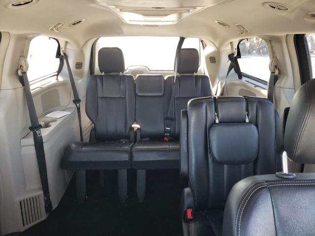 Photo 10 from auction – 2013 CHRYSLER TOWN & COU with VIN 2C4RC1BG6DR560440