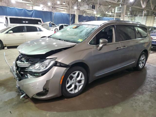 CHRYSLER PACIFICA T 2017 with VIN 2C4RC1EG1HR536449 - Photo from auction