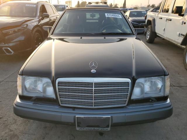 Photo 5 from auction – 1995 MERCEDES-BENZ E 320 with VIN WDBEA66E4SC176199