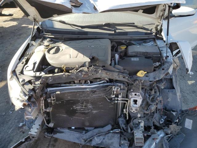 Photo 11 from auction – 2015 CHRYSLER 200 C with VIN 1C3CCCEG1FN512216
