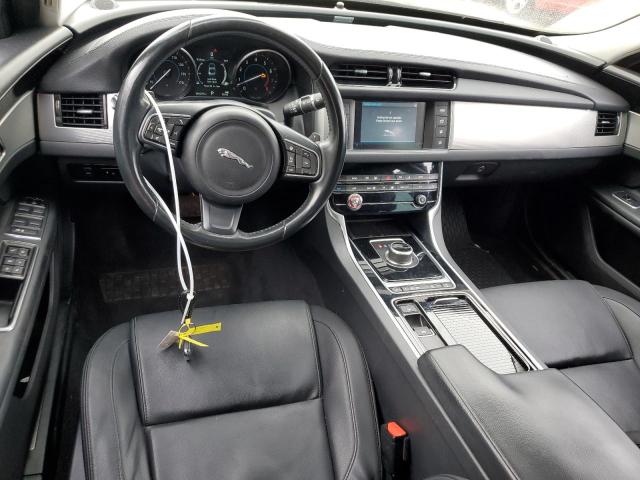 Zdjęcie 8 z aukcji – 2017 JAGUAR XF PREMIUM z VIN SAJBD4BVXHCY35547