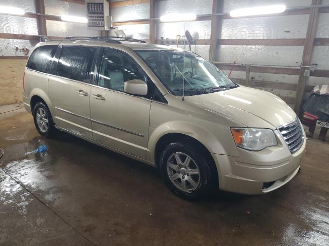 Photo 4 from auction – 2010 CHRYSLER TOWN & COU with VIN 2A4RR8DX2AR496200