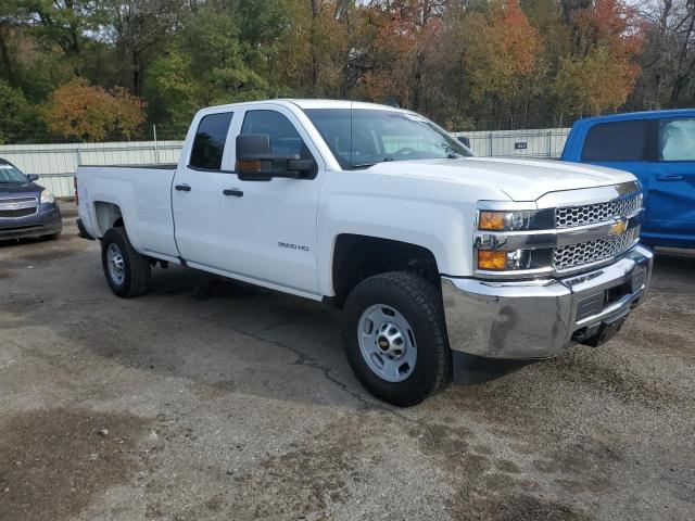 Photo 4 from auction – 2019 CHEVROLET SILVERADO with VIN 2GB2CREG9K1179323