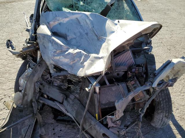 Photo 11 from auction – 2002 TOYOTA CAMRY LE with VIN 4T1BF32K52U018265