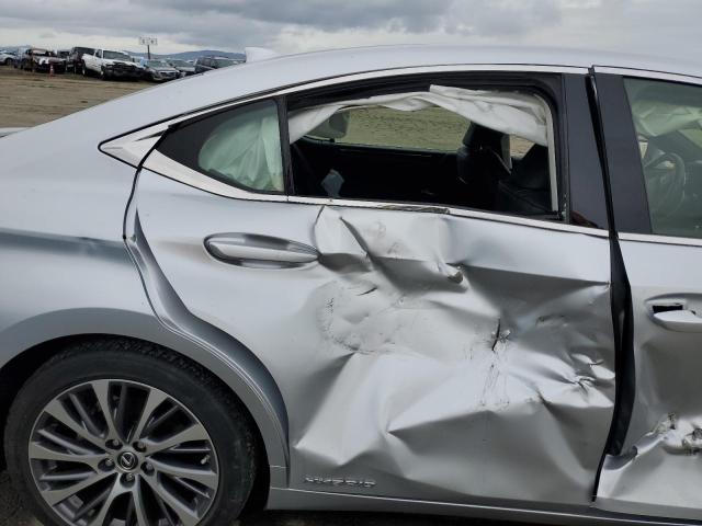 صورة رقم 10 من المزاد - 2019 LEXUS ES 300H مع VIN JTHB21B12K2033554