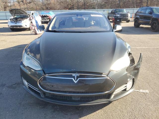 Photo 5 from auction – 2014 TESLA MODEL S with VIN 5YJSA1H17EFP57446