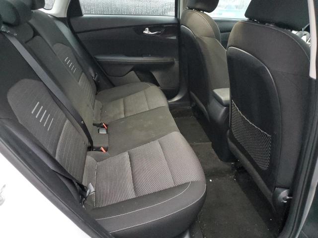 Photo 10 from auction – 2019 KIA FORTE EX with VIN 3KPF34AD0KE079464