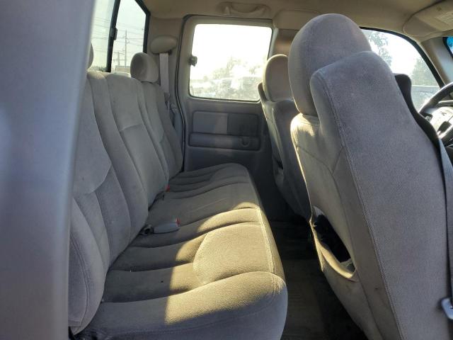 Photo 10 from auction – 2004 GMC NEW SIERRA with VIN 2GTEC19T941417188