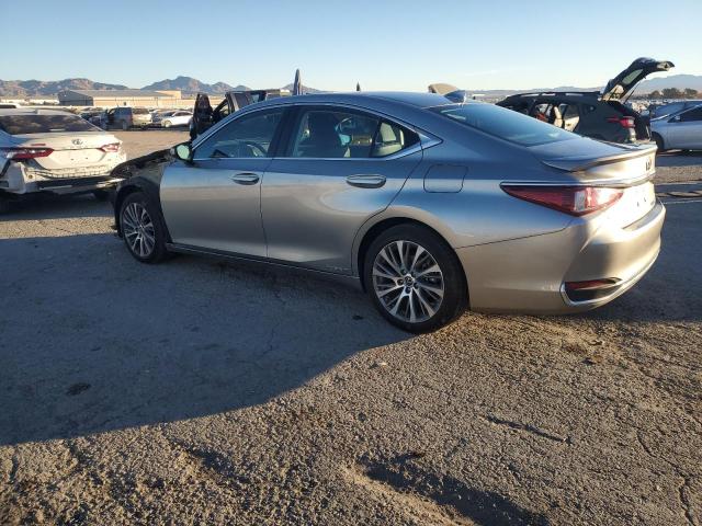 Photo 2 from auction – 2020 LEXUS ES 300H with VIN 58AD21B18LU006329