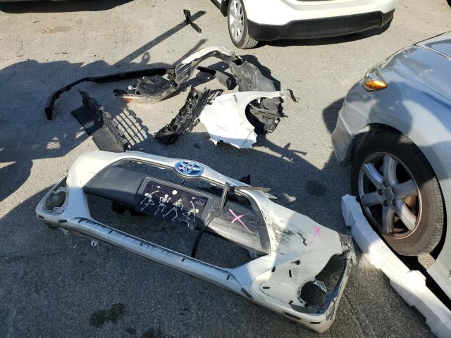 Photo 12 from auction – 2017 TOYOTA PRIUS C with VIN JTDKDTB38H1593361