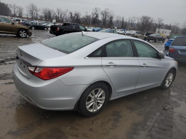 Photo 3 from auction – 2012 HYUNDAI SONATA GLS with VIN 5NPEB4AC3CH315334