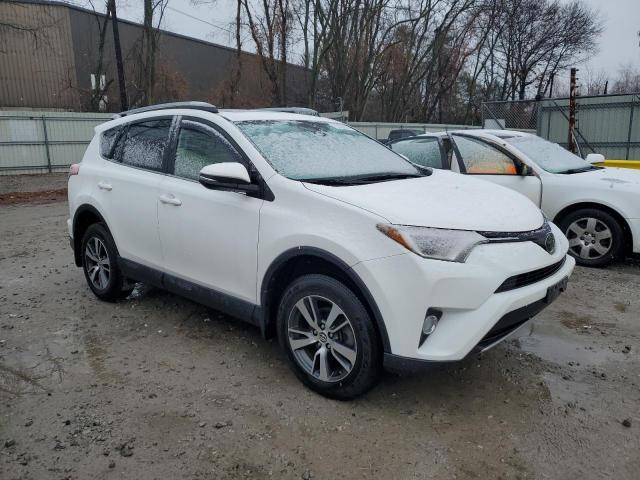 Photo 4 from auction – 2018 TOYOTA RAV4 ADVEN with VIN JTMRFREV3JJ213096
