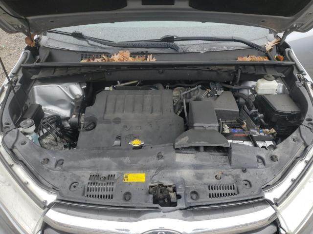 Photo 12 from auction – 2014 TOYOTA HIGHLANDER with VIN 5TDBKRFH5ES019216