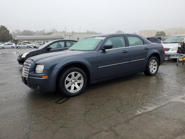 CHRYSLER 300 S 2007 with VIN 2C3KA53G07H731193 - Photo from auction