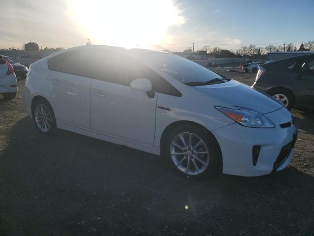 Снимка 4 от търг – 2015 TOYOTA PRIUS с VIN JTDKN3DU5F1974584