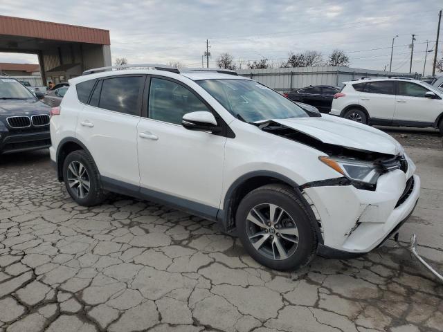 Photo 4 from auction – 2018 TOYOTA RAV4 ADVEN with VIN 2T3RFREV1JW858024