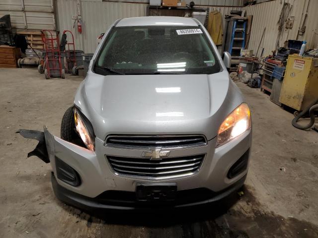 Photo 5 from auction – 2015 CHEVROLET TRAX LS with VIN 3GNCJKSB2FL239668