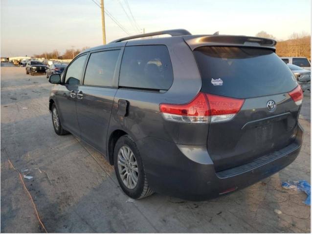 Photo 2 from auction – 2011 TOYOTA SIENNA XLE with VIN 5TDYK3DC7BS099516