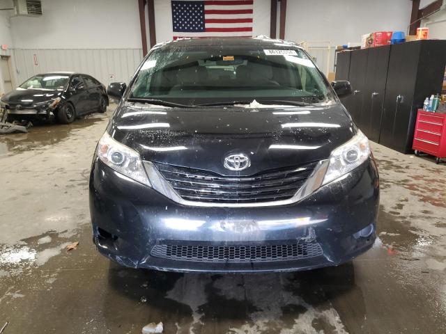 Photo 5 from auction – 2016 TOYOTA SIENNA LE with VIN 5TDJK3DC2GS129739