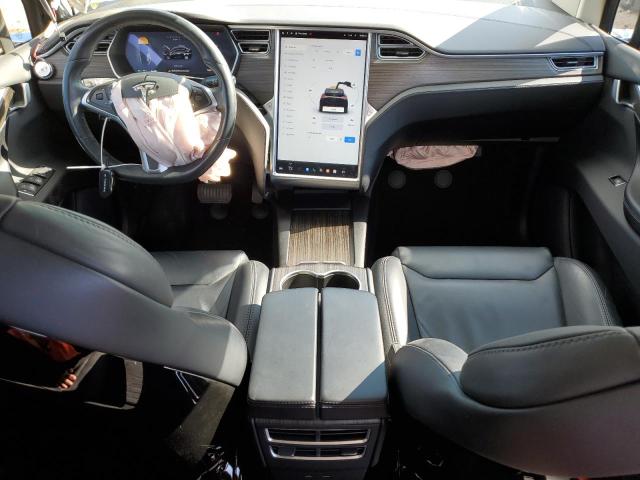 Photo 8 from auction – 2016 TESLA MODEL X with VIN 5YJXCAE22GF014466