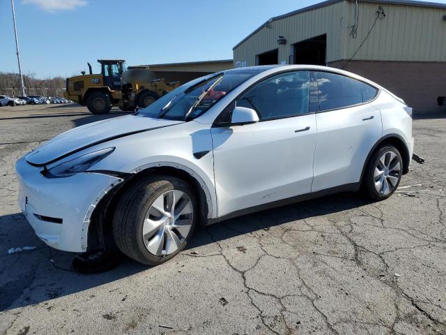 TESLA MODEL Y 2023 with VIN 7SAYGDEE0PA128065 - Photo from auction