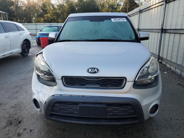 Photo 5 from auction – 2013 KIA SOUL with VIN KNDJT2A52D7774457