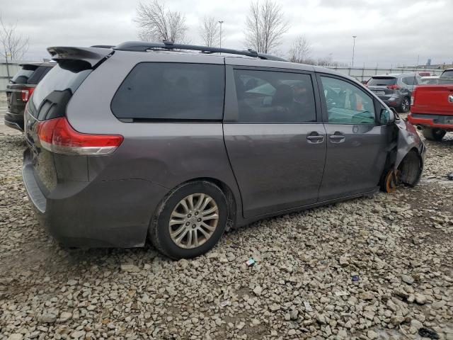 Photo 3 from auction – 2012 TOYOTA SIENNA XLE with VIN 5TDYK3DC2CS202469