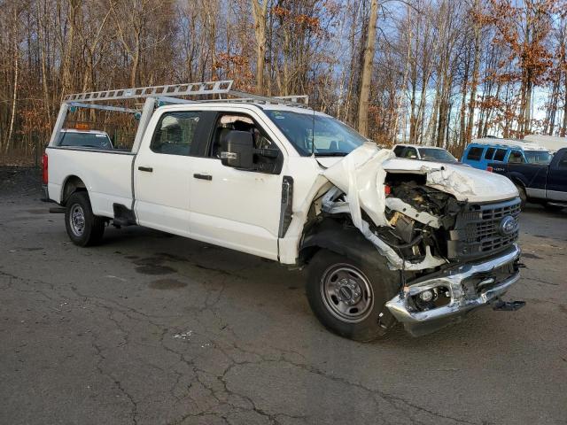 Photo 4 from auction – 2023 FORD F350 SUPER with VIN 1FT8W3AA0PEE22356