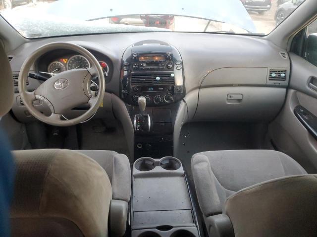 Photo 8 from auction – 2004 TOYOTA SIENNA CE with VIN 5TDZA23CX4S077371