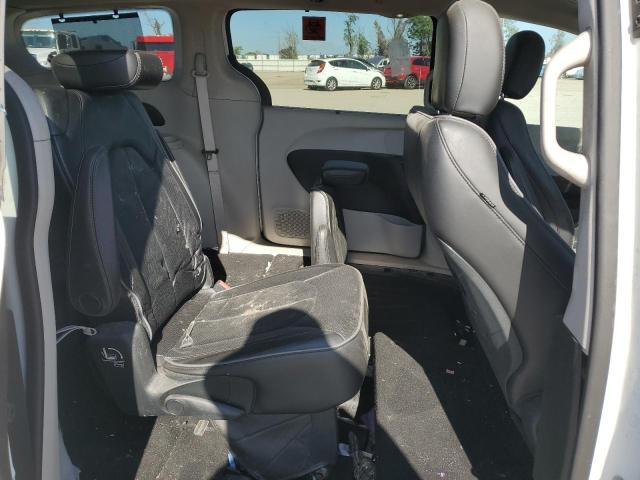 Photo 11 from auction – 2018 CHRYSLER PACIFICA with VIN 2C4RC1GG2JR269163