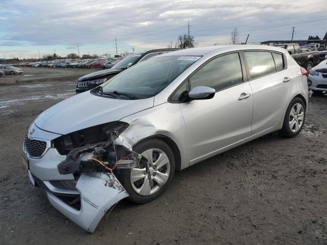 صورة رقم 1 من المزاد - 2016 KIA FORTE LX مع VIN KNAFK5A89G5604064