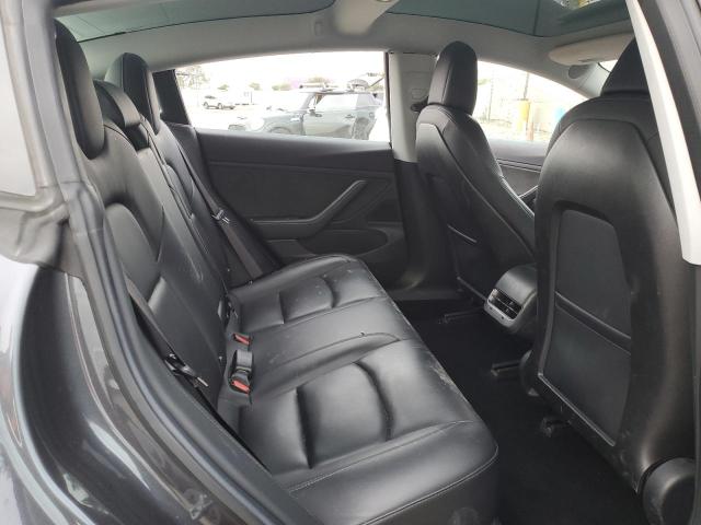 Photo 10 from auction – 2018 TESLA MODEL 3 with VIN 5YJ3E1EA6JF050958