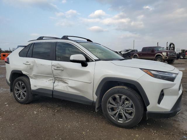 Photo 4 from auction – 2024 TOYOTA RAV4 LIMIT with VIN JTMD6RFVXRD559858