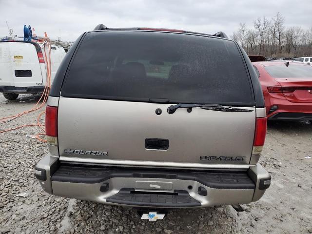 Photo 6 from auction – 2000 CHEVROLET BLAZER with VIN 1GNDT13W5Y2311378