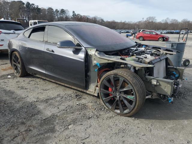 Photo 4 from auction – 2018 TESLA MODEL S with VIN 5YJSA1E40JF243902