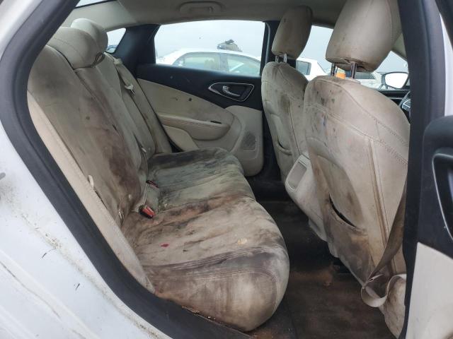 Photo 10 from auction – 2015 CHRYSLER 200 LIMITE with VIN 1C3CCCABXFN619162