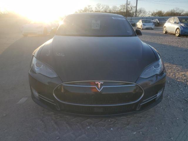 Photo 5 from auction – 2014 TESLA MODEL S with VIN 5YJSA1S14EFP52794