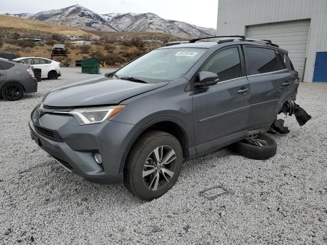 TOYOTA RAV4 XLE 2017 with VIN JTMRFREV1HD213932 - Photo from auction