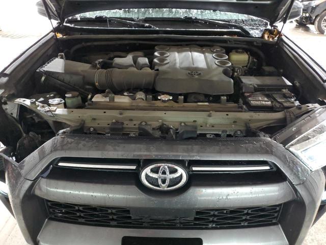 Photo 12 from auction – 2021 TOYOTA 4RUNNER SR with VIN JTEMU5JR2M5949795