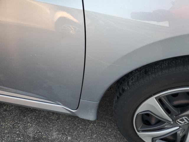 Photo 12 from auction – 2019 HONDA CIVIC LX with VIN 19XFC2F63KE035781