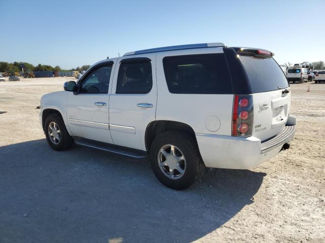 Photo 2 from auction – 2010 GMC YUKON DENA with VIN 1GKUKEEF4AR254592
