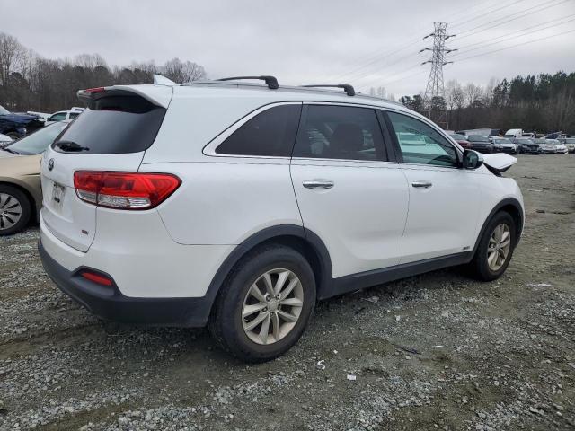 Photo 3 from auction – 2016 KIA SORENTO LX with VIN 5XYPGDA39GG004238
