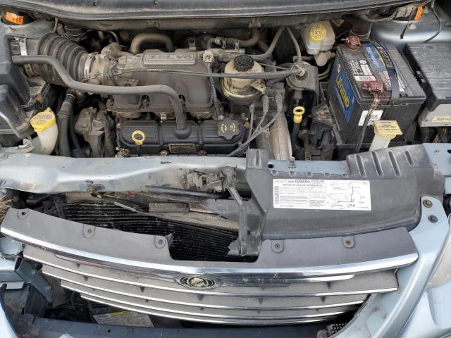 Photo 12 from auction – 2005 CHRYSLER TOWN & COU with VIN 2C8GP64L65R228193